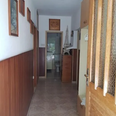 Marija - 2 Bedrooms: A3 Bol. Island Brac Bol