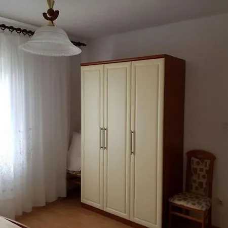 Appartamento Marija - 2 Bedrooms: A3 Bol. Island Brac